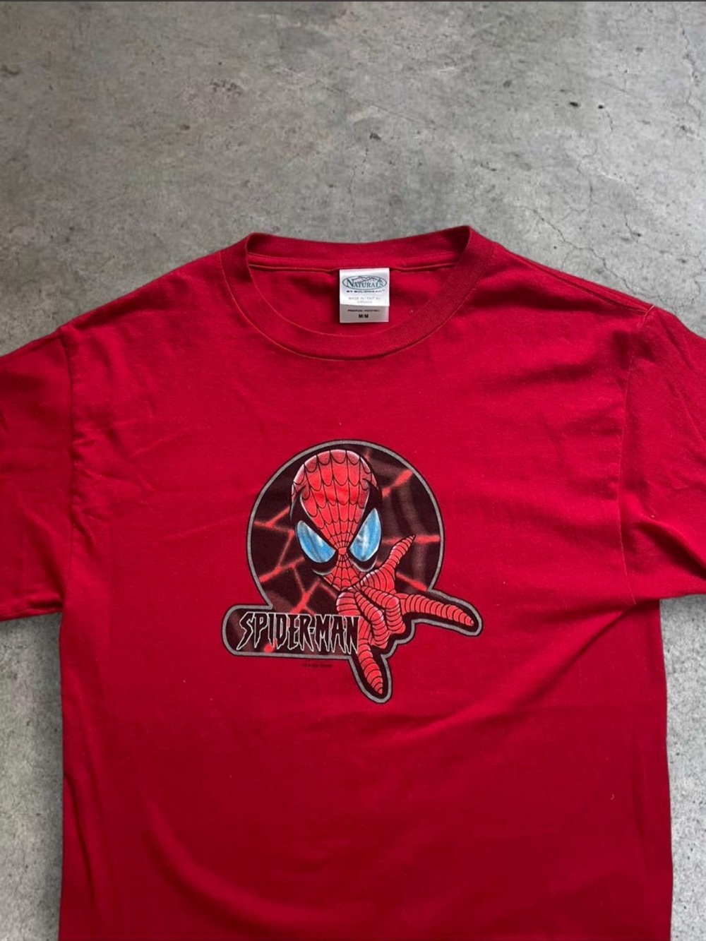 Vintage/Y2k 2002 Spider-Man Graphic Tee in Red